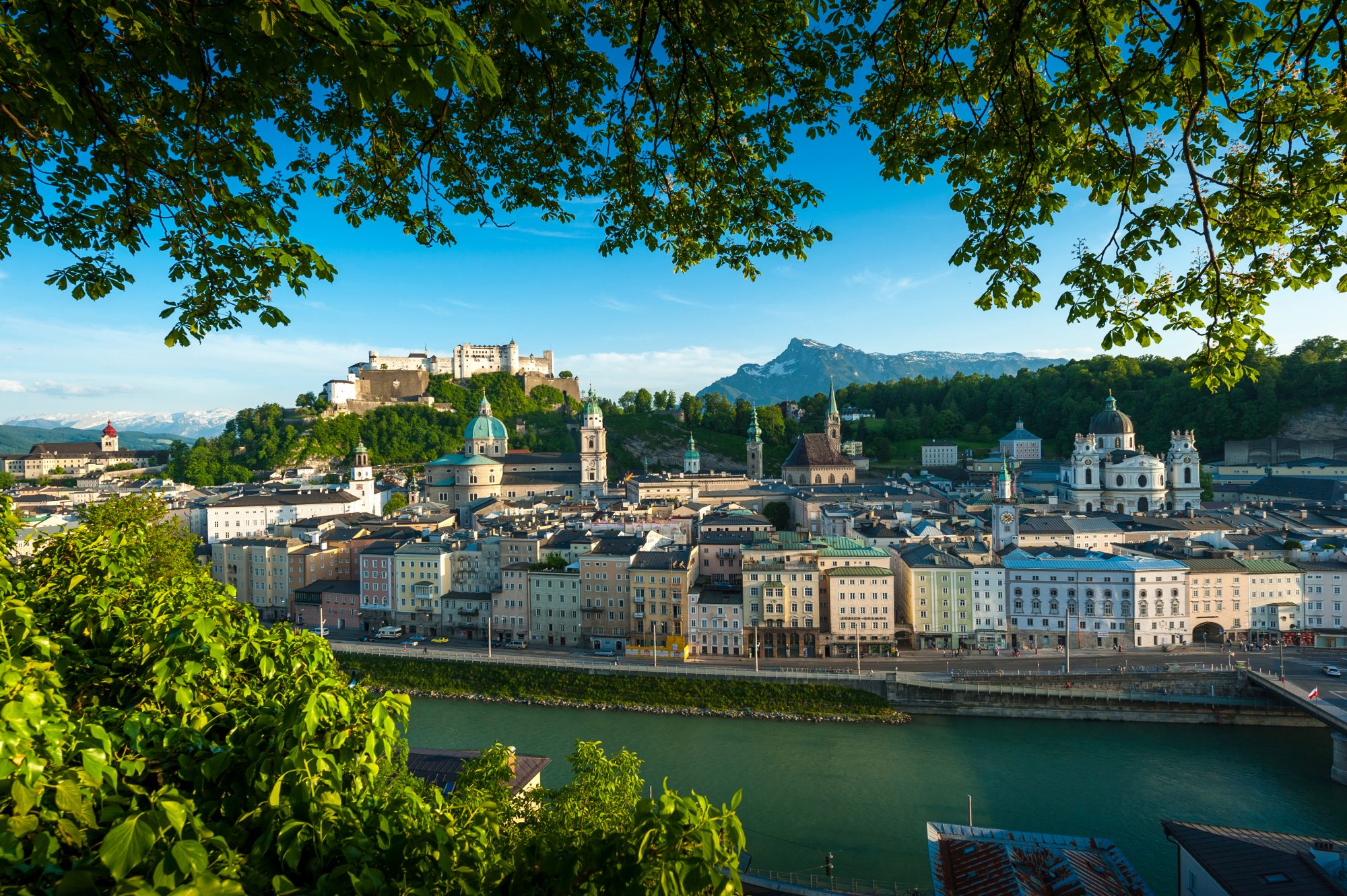 hotel seeblick obing blick vom kapuzinerberg auf die altstadt mit festung hohensalzburg tourismus salzburg breitegger guenter