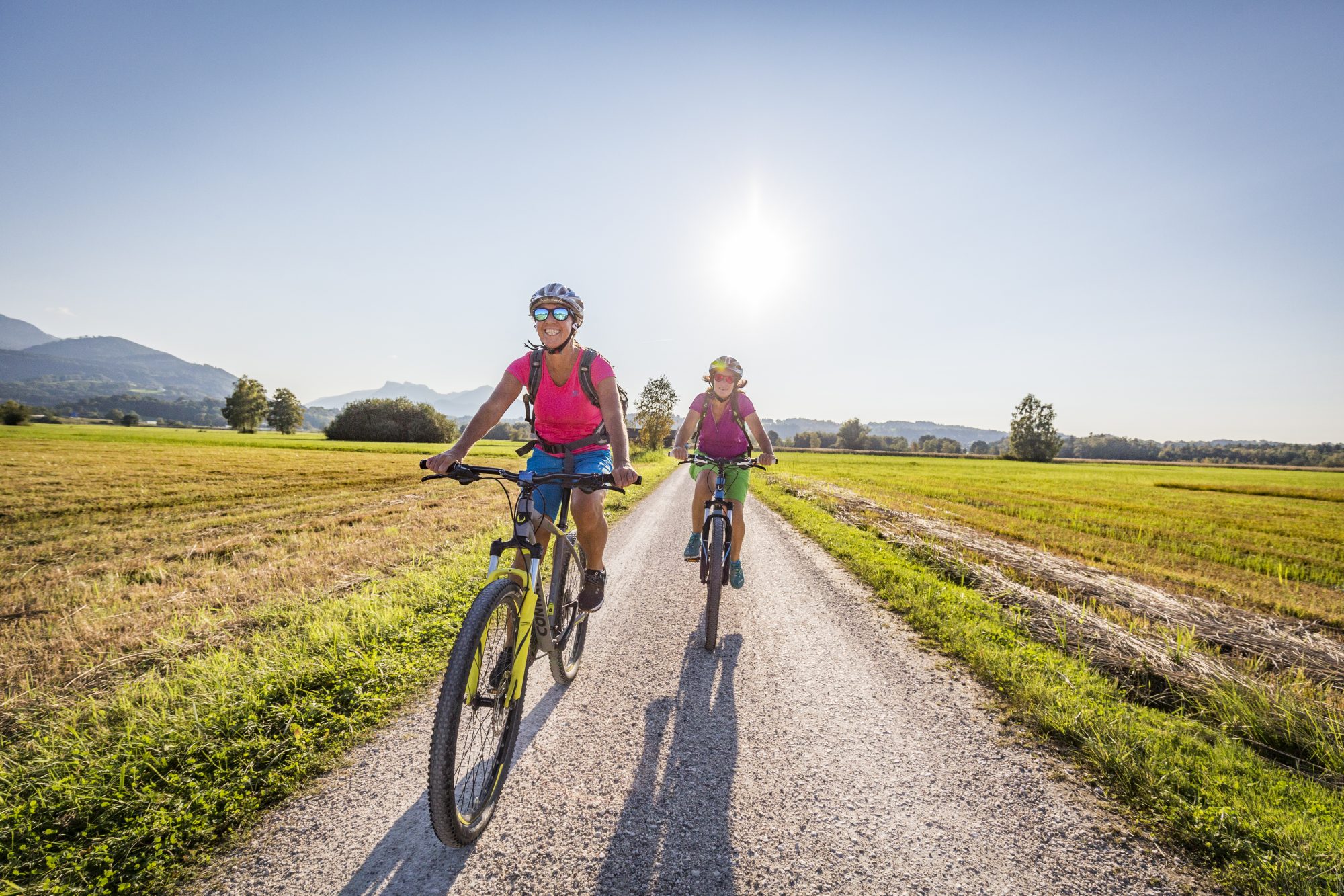 Angebote 2 hotel seeblick obing radfahrerinnen im chiemsee alpenland chiemsee alpenland tourismus