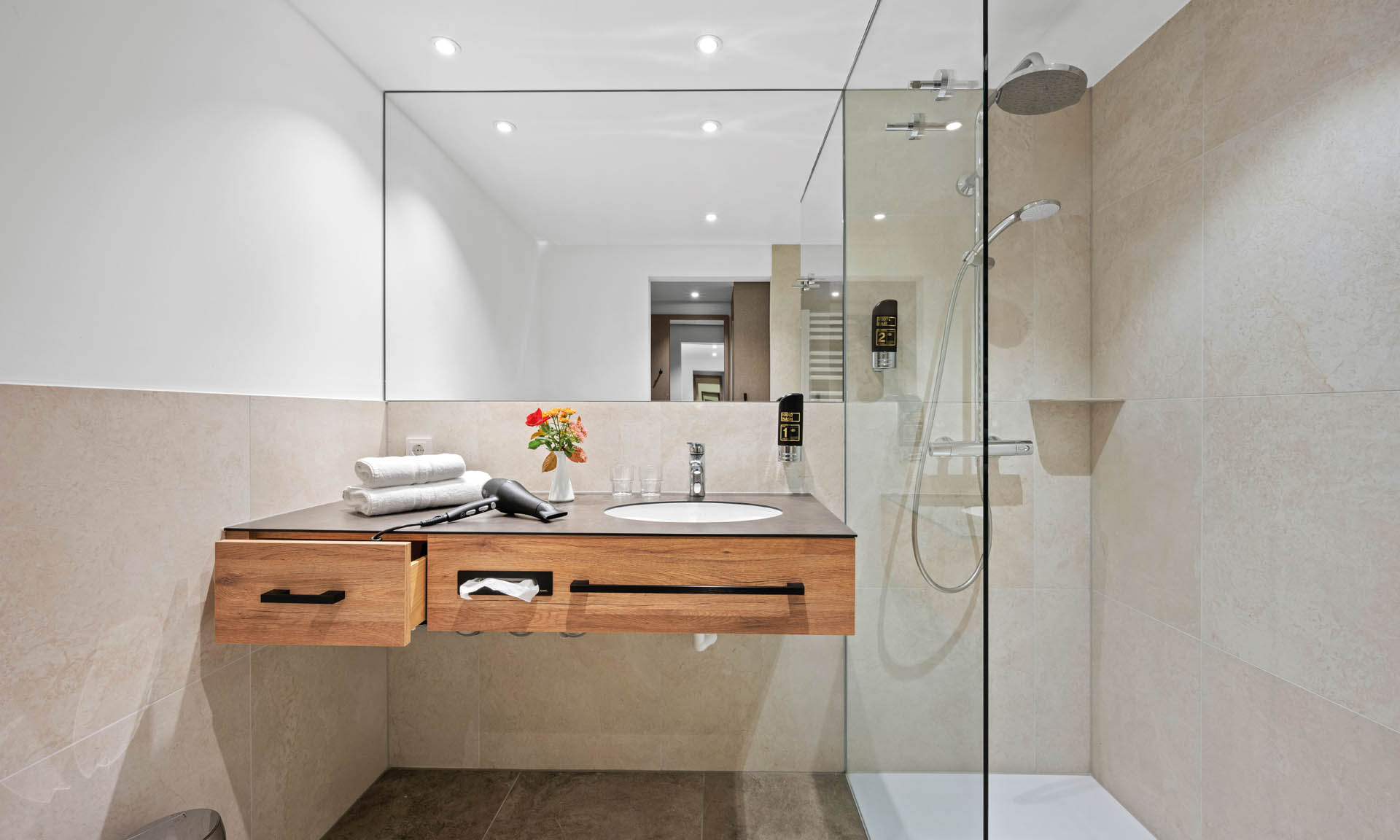Hotel Seeblick Obing, Badezimmer_DSC4234